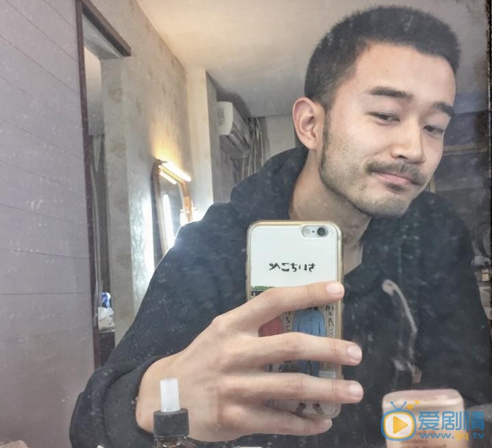 郑拓疆生活照 郑拓疆高清写真_郑拓疆高清剧照