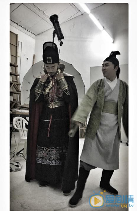 郑拓疆片场照 郑拓疆高清写真_郑拓疆高清剧照