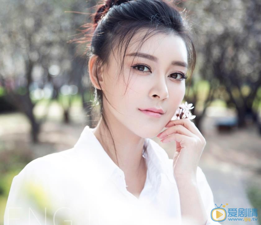 桑娜大片写真 桑娜高清写真_桑娜高清剧照