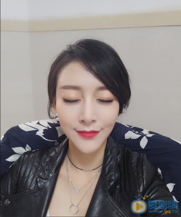 桑娜生活照 桑娜高清写真_桑娜高清剧照