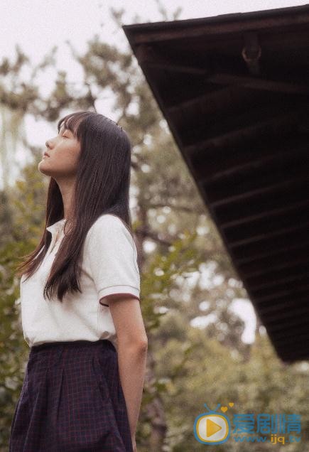 李彦漫制服写真 李彦漫高清写真_李彦漫高清剧照