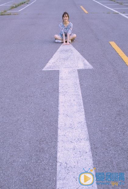 李彦漫灯笼写真 李彦漫高清写真_李彦漫高清剧照