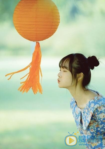 李彦漫灯笼写真 李彦漫高清写真_李彦漫高清剧照