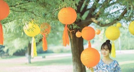 李彦漫灯笼写真 李彦漫高清写真_李彦漫高清剧照