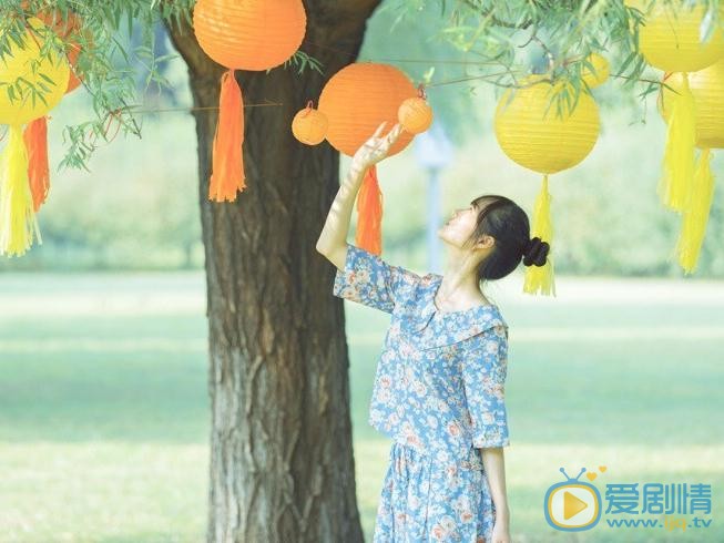 李彦漫灯笼写真 李彦漫高清写真_李彦漫高清剧照
