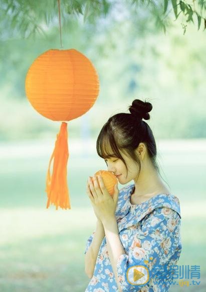 李彦漫灯笼写真 李彦漫高清写真_李彦漫高清剧照
