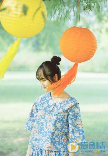 李彦漫灯笼写真 李彦漫高清写真_李彦漫高清剧照