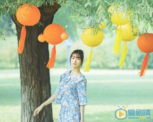 李彦漫灯笼写真 李彦漫高清写真_李彦漫高清剧照