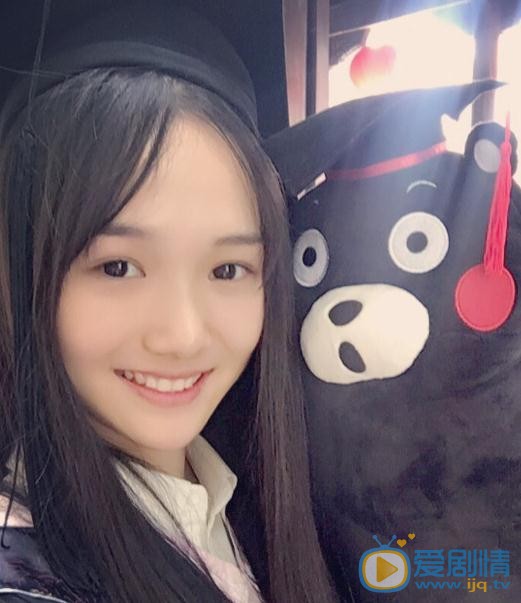 李彦漫毕业照 李彦漫高清写真_李彦漫高清剧照