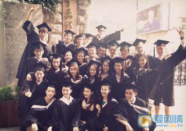 李彦漫毕业照 李彦漫高清写真_李彦漫高清剧照