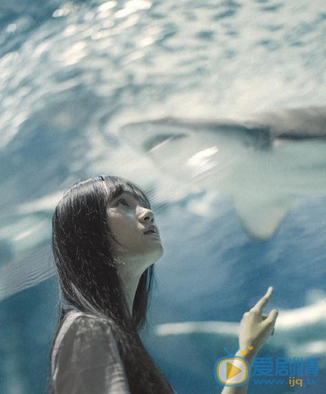 李彦漫街拍写真 李彦漫高清写真_李彦漫高清剧照