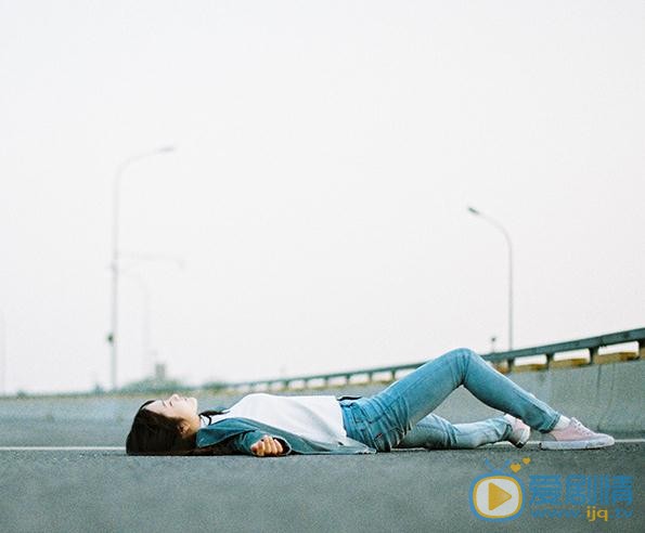 李彦漫街拍写真 李彦漫高清写真_李彦漫高清剧照