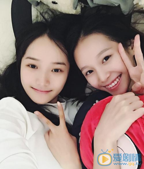 李彦漫与人合照 李彦漫高清写真_李彦漫高清剧照
