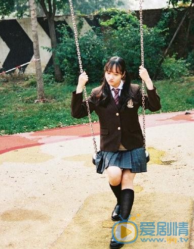 李彦漫制服写真 李彦漫高清写真_李彦漫高清剧照