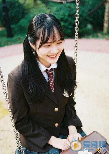 李彦漫制服写真 李彦漫高清写真_李彦漫高清剧照