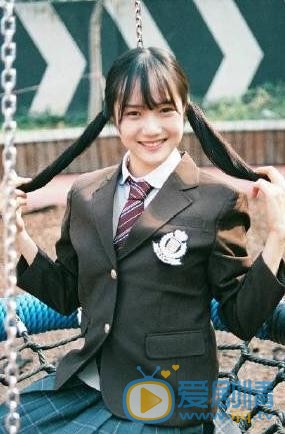 李彦漫制服写真 李彦漫高清写真_李彦漫高清剧照