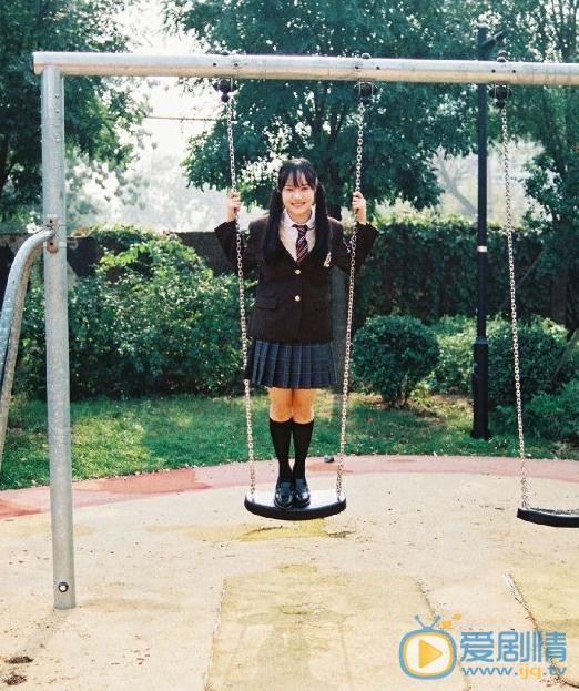 李彦漫制服写真 李彦漫高清写真_李彦漫高清剧照