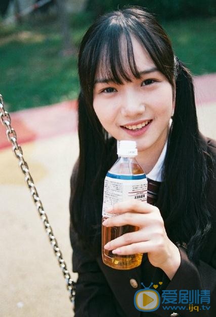 李彦漫制服写真 李彦漫高清写真_李彦漫高清剧照