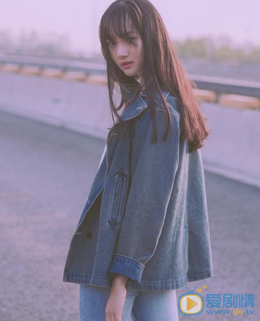 李彦漫街拍写真 李彦漫高清写真_李彦漫高清剧照