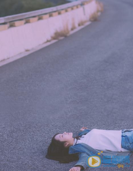 李彦漫街拍写真 李彦漫高清写真_李彦漫高清剧照
