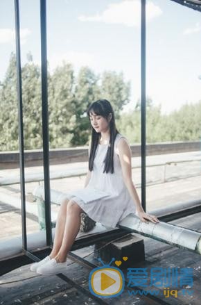李彦漫清凉写真 李彦漫高清写真_李彦漫高清剧照