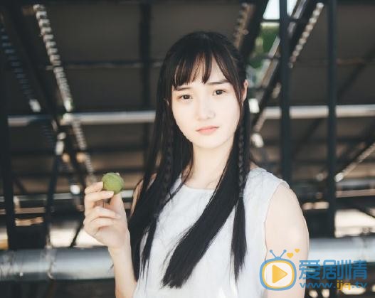 李彦漫清凉写真 李彦漫高清写真_李彦漫高清剧照