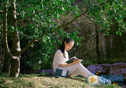 李彦漫清凉写真 李彦漫高清写真_李彦漫高清剧照