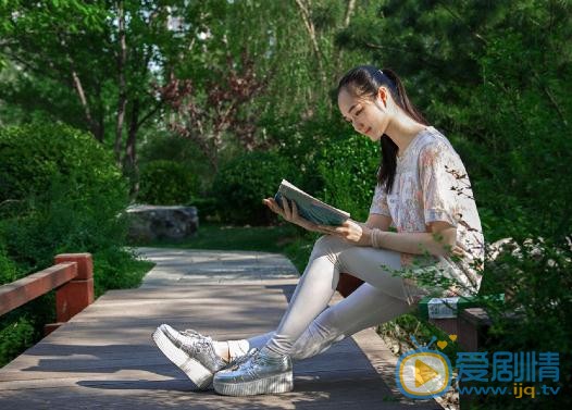 李彦漫清凉写真 李彦漫高清写真_李彦漫高清剧照