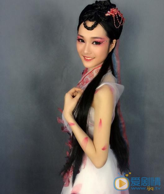 李彦漫古风写真 李彦漫高清写真_李彦漫高清剧照