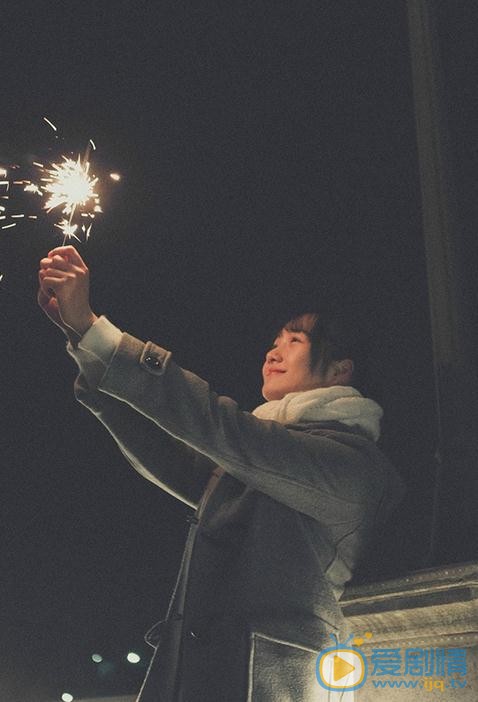 李彦漫烟花写真 李彦漫高清写真_李彦漫高清剧照