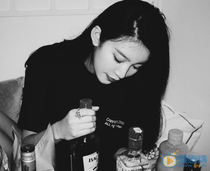张琳艺复古色写真 张琳艺高清写真_张琳艺高清剧照