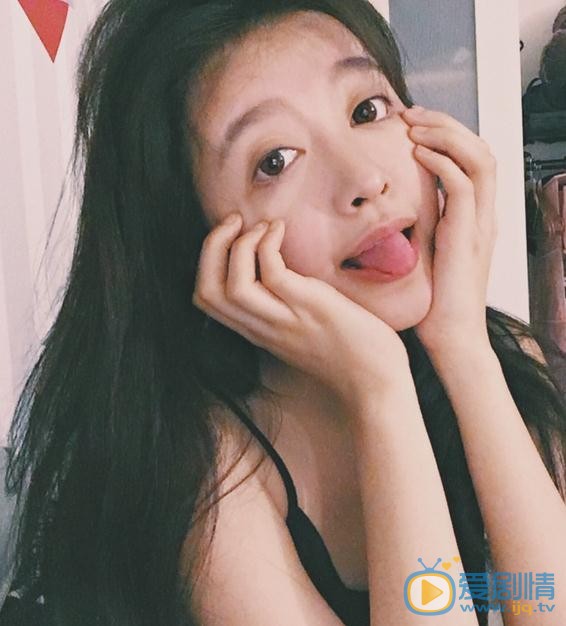 张琳艺复古色写真 张琳艺高清写真_张琳艺高清剧照