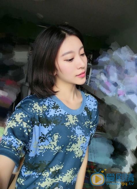 张琳艺军训照 张琳艺高清写真_张琳艺高清剧照