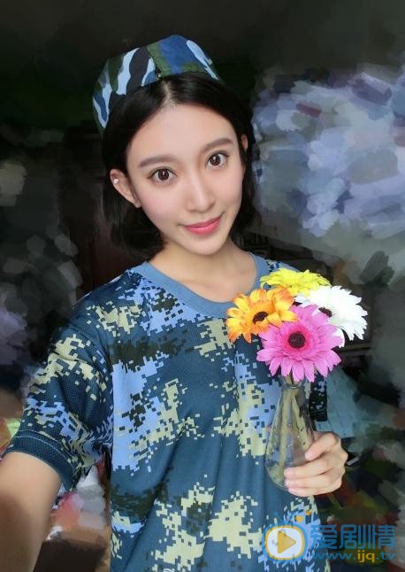 张琳艺军训照 张琳艺高清写真_张琳艺高清剧照