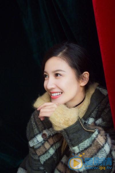 红蔷薇发布会 杨子姗陈晓吻戏默契度爆表