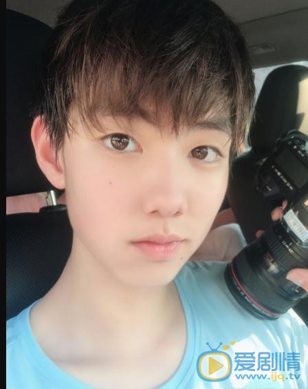 陈玺达自拍写真 陈玺达高清写真_陈玺达高清剧照