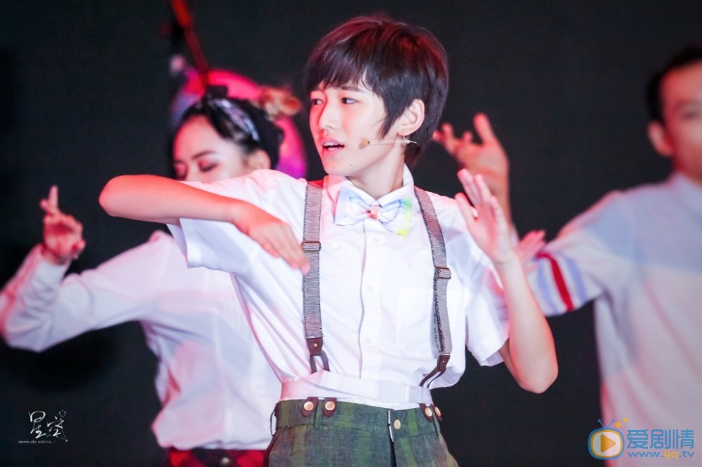 宋亚轩综艺节目写真 宋亚轩高清写真_宋亚轩高清剧照