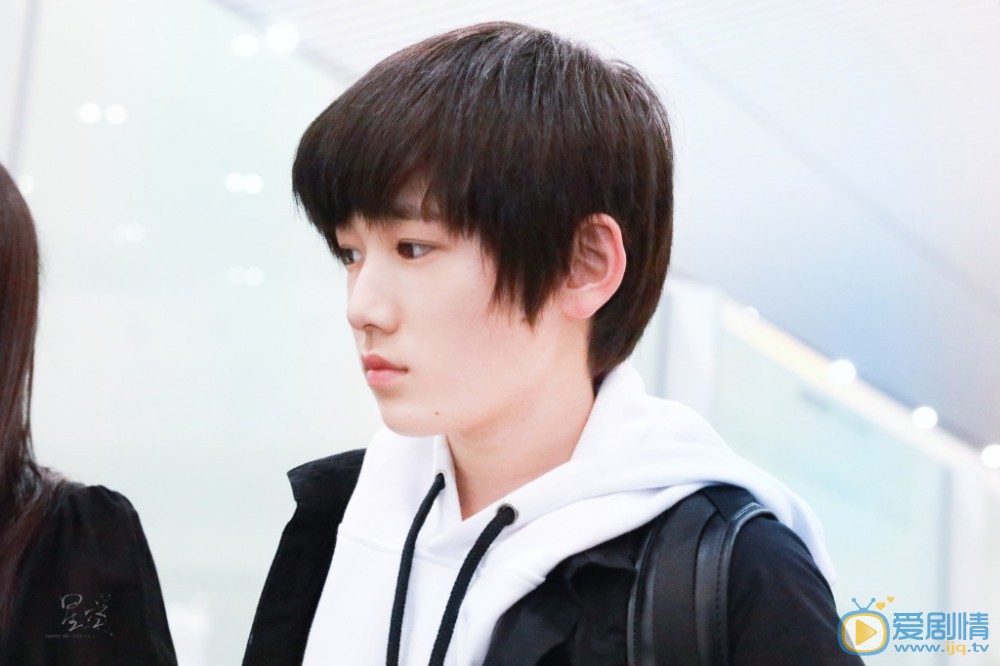 宋亚轩青春写真 宋亚轩高清写真_宋亚轩高清剧照