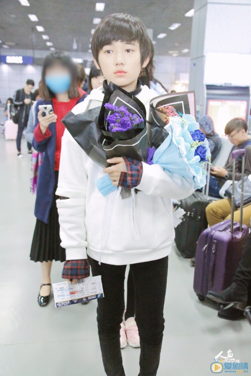 宋亚轩微博配图写真 宋亚轩高清写真_宋亚轩高清剧照