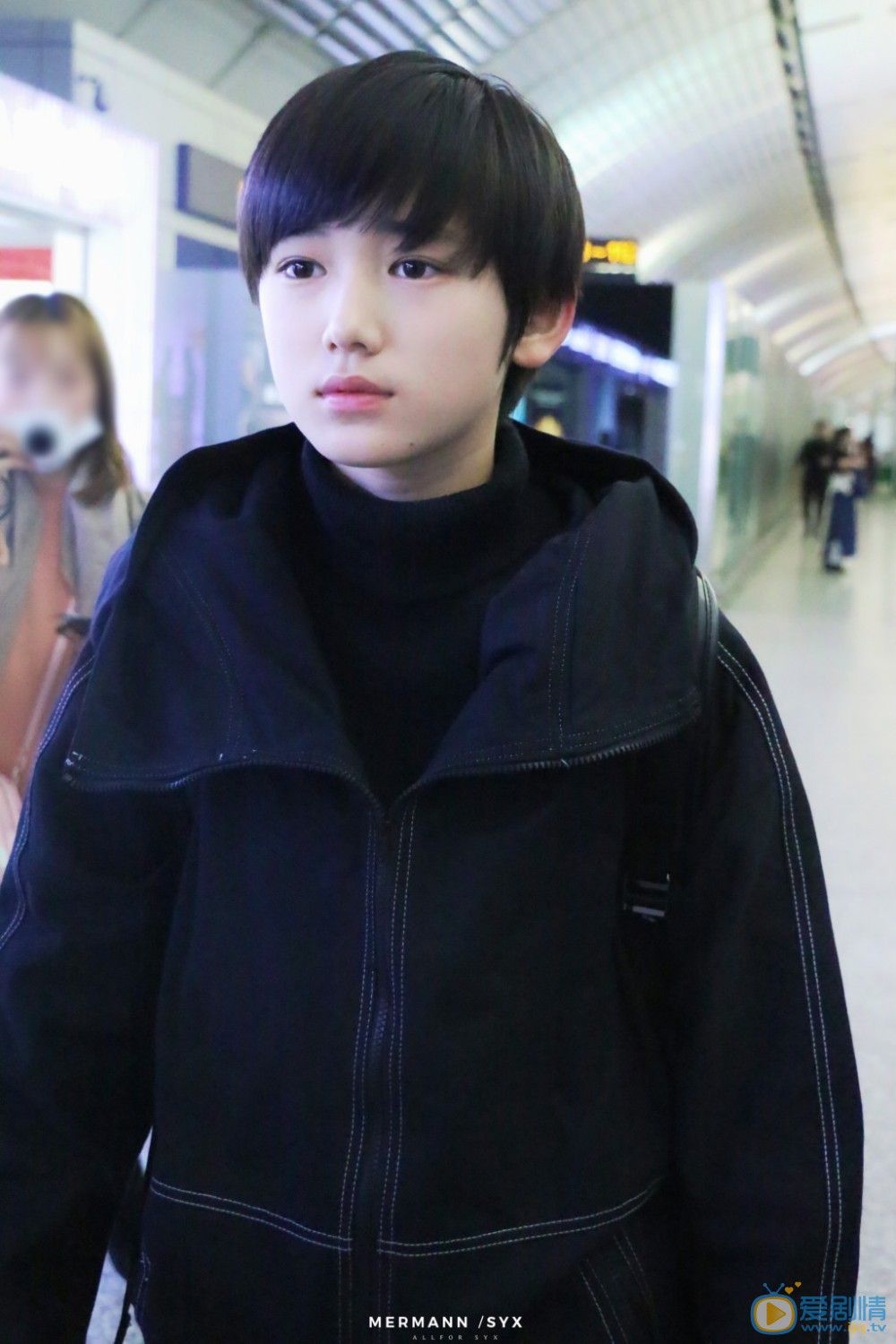 宋亚轩街拍照写真 宋亚轩高清写真_宋亚轩高清剧照