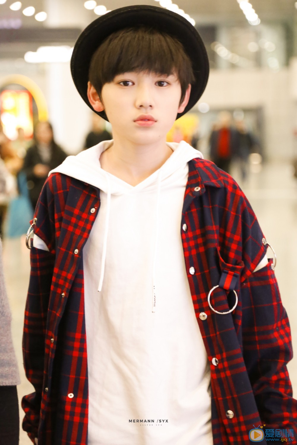 宋亚轩街拍照写真 宋亚轩高清写真_宋亚轩高清剧照