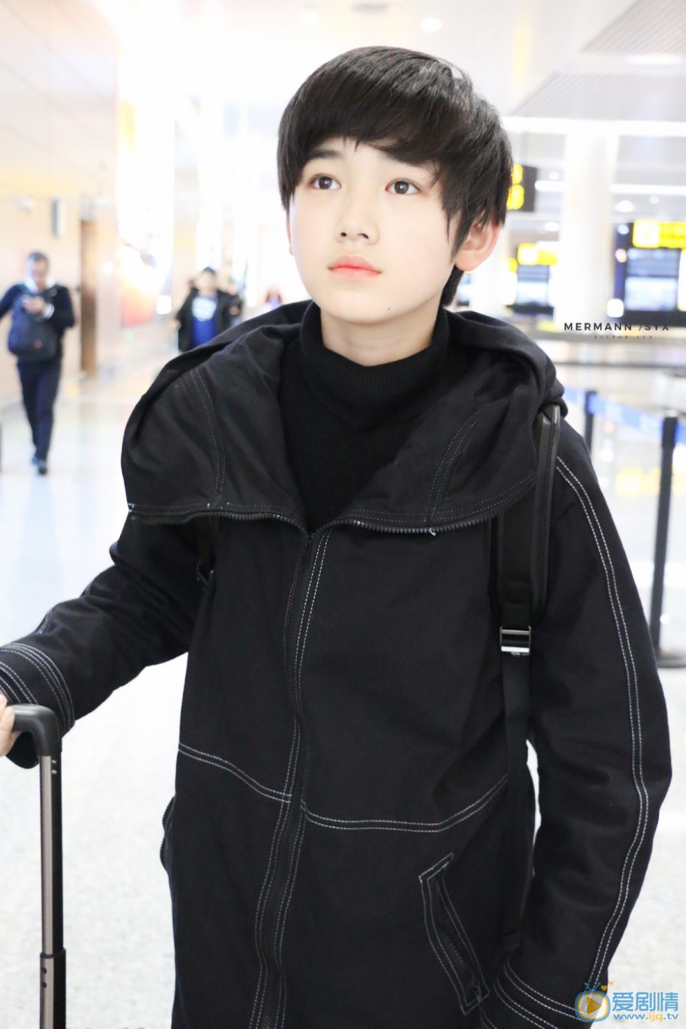 宋亚轩搞怪写真 宋亚轩高清写真_宋亚轩高清剧照