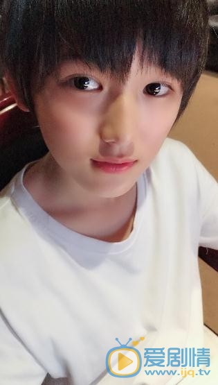 宋亚轩生活照写真 宋亚轩高清写真_宋亚轩高清剧照