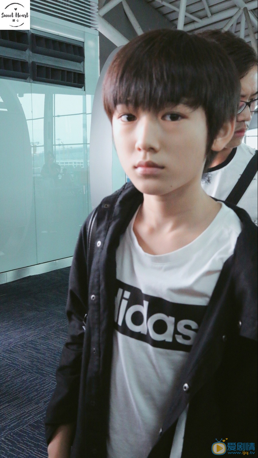 宋亚轩街拍照写真 宋亚轩高清写真_宋亚轩高清剧照