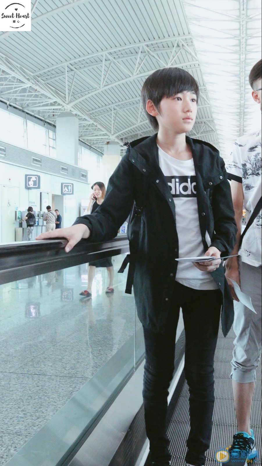 宋亚轩街拍照写真 宋亚轩高清写真_宋亚轩高清剧照