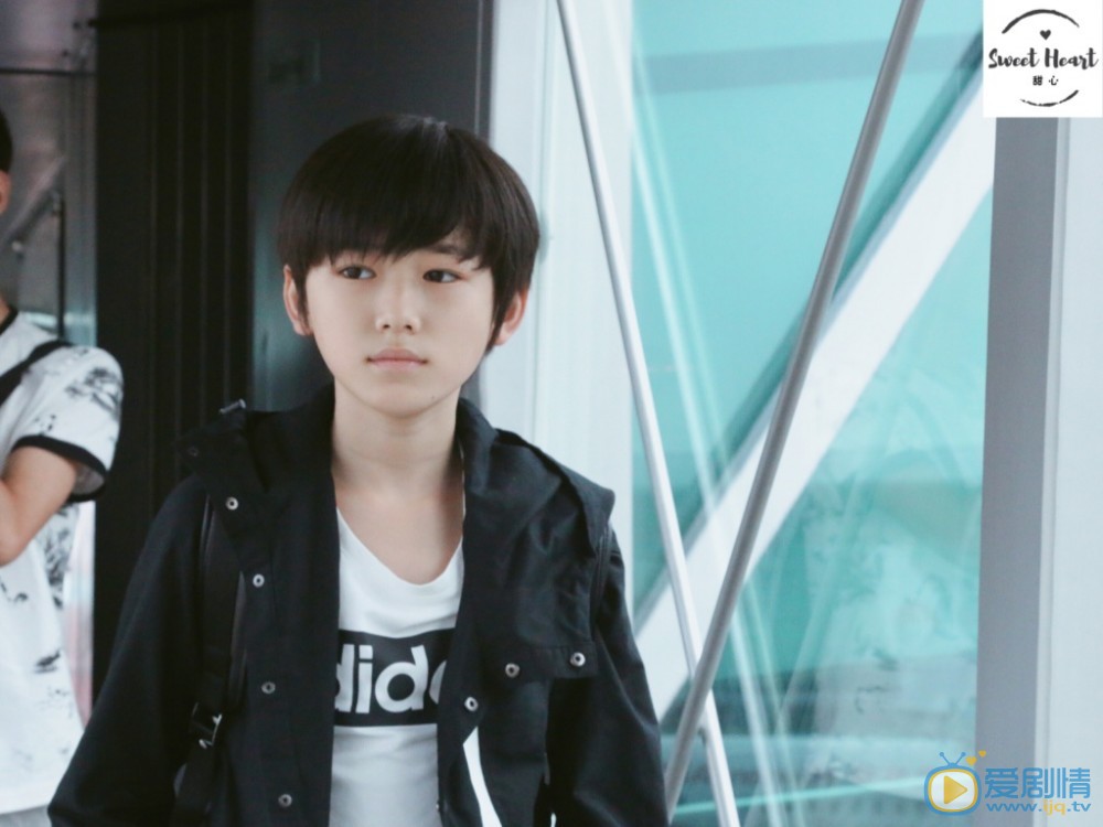 宋亚轩街拍照写真 宋亚轩高清写真_宋亚轩高清剧照