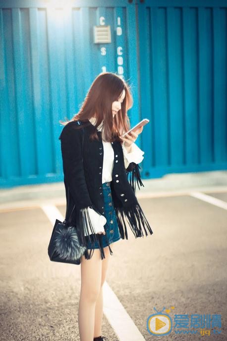 陈臻熟女写真 陈臻高清写真_陈臻高清剧照