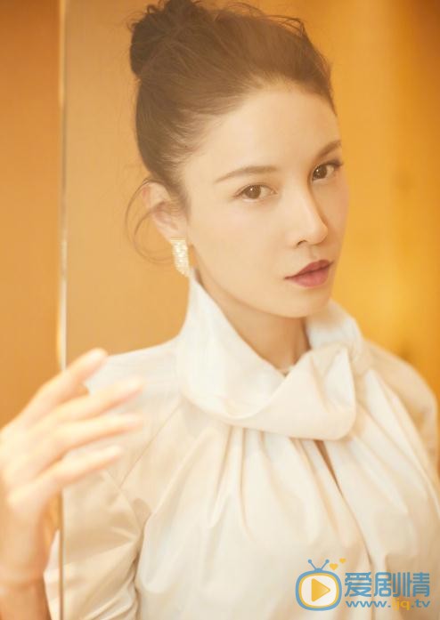 张蓝心气质写真 张蓝心高清写真_张蓝心高清剧照