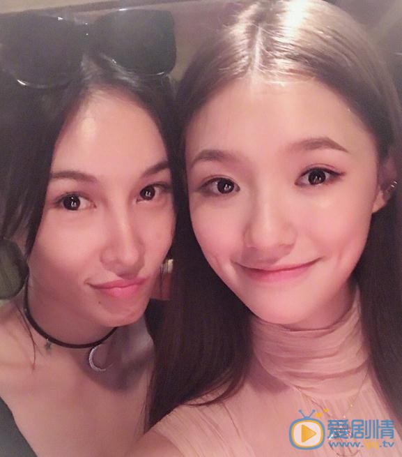 张蓝心生活照 张蓝心高清写真_张蓝心高清剧照