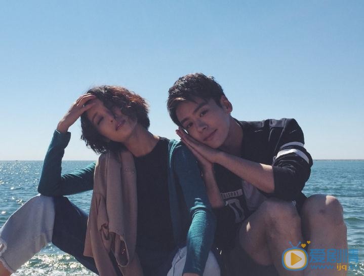 杨旸与人合照 杨旸高清写真_杨旸高清剧照